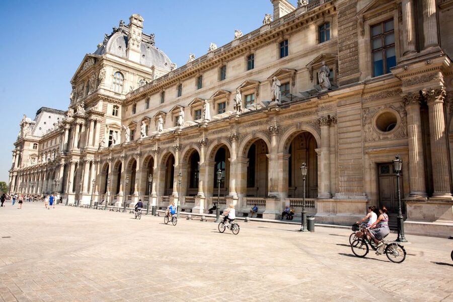 Electric Bike Tour of Paris’ Hidden Gems - Why an e-bike changes your view of Paris