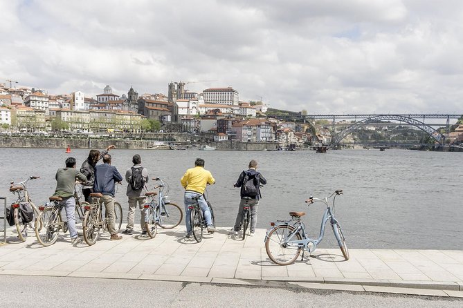 Experience Porto by Bike: 3-Hour Private Tour - Returning through Ribeira and across Porto’s story
