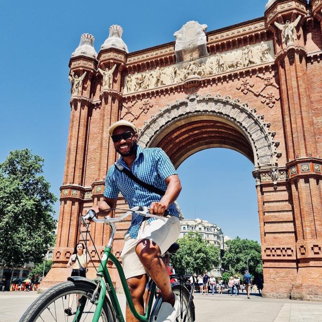 Explore Barcelona by Bike & Photo Shooting - Casa Batlló and Barcelona’s modernist center