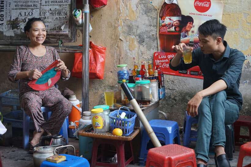 Explore Hanoi Old City By Cycling Tour With Small Groups - Egg coffee and local food