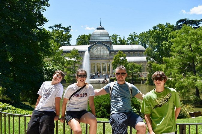 Explore Madrid by bike taking photos with Benja - San Miguel Market and Plaza Mayor