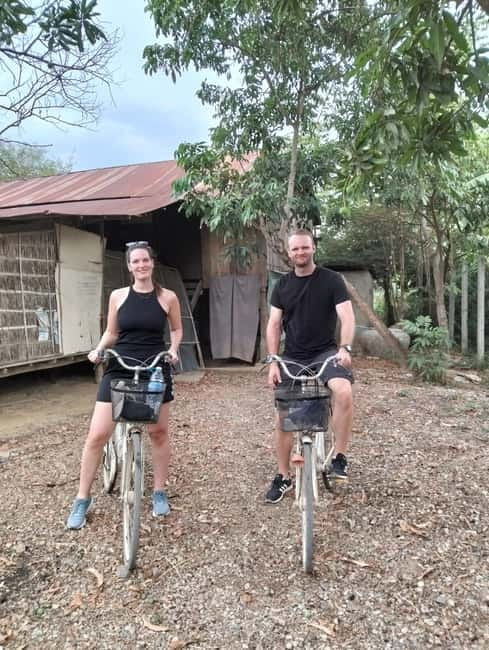 Explore the Village &Countryside By Bicycle-Half Day Morning - The guide and the small-group feel