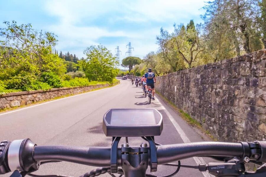 Fiesole E-Bike Tour with Olive Oil Tasting or Pool & Chill - The climb to Fiesole is the real test