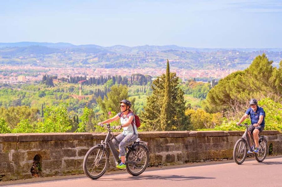 Fiesole E-Bike Tour with Olive Oil Tasting or Pool & Chill - Fiesole gives you Florence from above