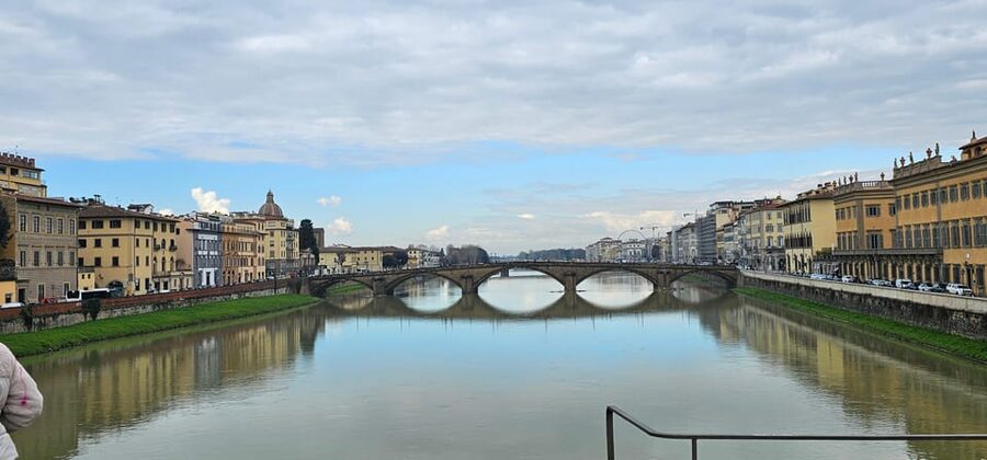 Florence: 2-Hour Guided Bike Tour - What the food tips add to the ride