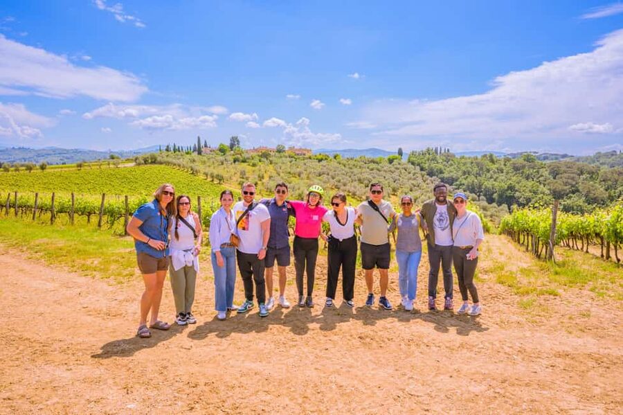 Florence: Chianti E-Bike Tour with Lunch & Two Wine Tastings - Weather, clothing, and practical limits