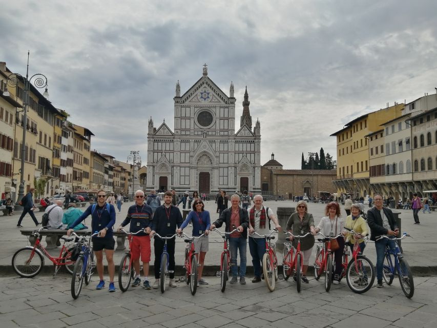 Florence: City Highlights Bike Tour - Piazza della Repubblica and Via de’ Tornabuoni