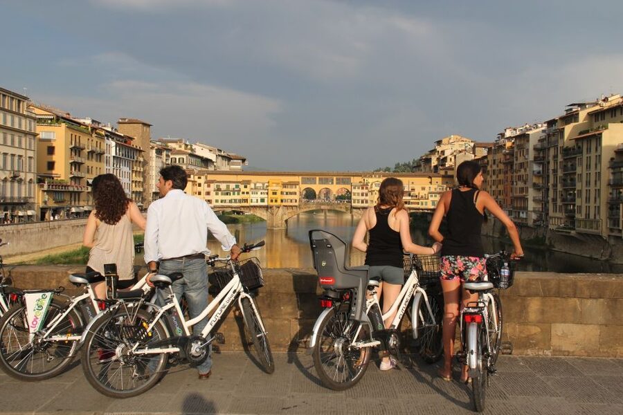Florence: City Sightseeing Guided Bike Tour - Ponte Vecchio and the River Arno