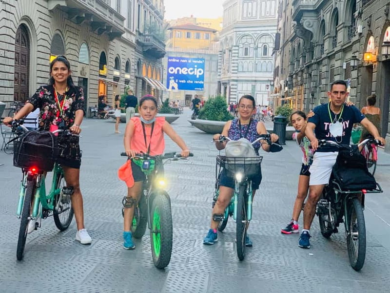 Florence: Guided E-Bike Tour to Piazzale Michelangelo - Medici Palace and the city’s working Renaissance