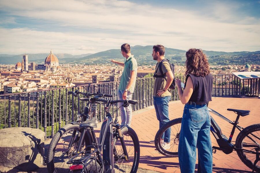 Florence: Night Tour by Electric Bike - Should you book the Florence night e-bike tour?