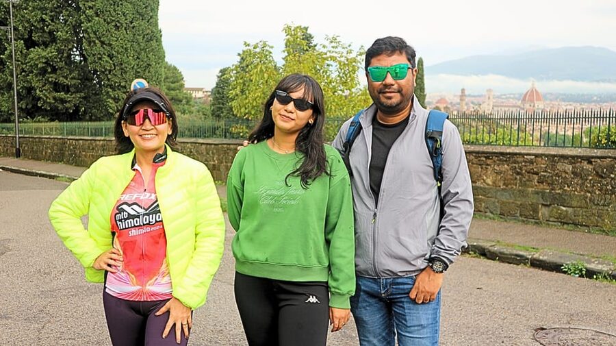 Florence Premium E-Bike Tour + Photo Shoot and Tastings - Why an e-bike is a smart way to see Florence