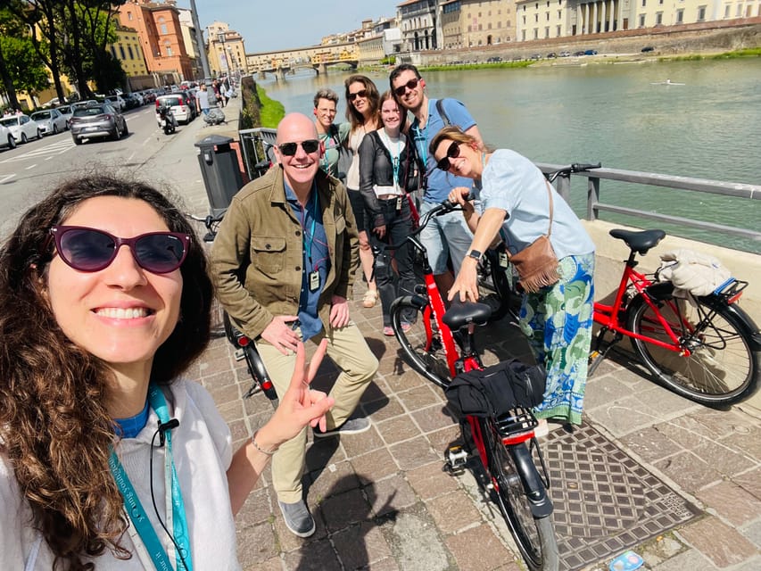 Florence: Private Bike Tour - Piazza della Signoria and Santa Croce