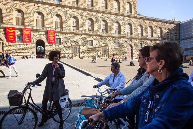 Florence Vintage Bike Tour–guided, small group or private option - Starting around Piazza della Repubblica