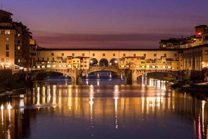 Florence Vintage Bike Tour–guided, small group or private option - Ponte Vecchio and Piazza della Signoria