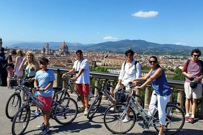 Florence Vintage Bike Tour–guided, small group or private option - The guides make the difference