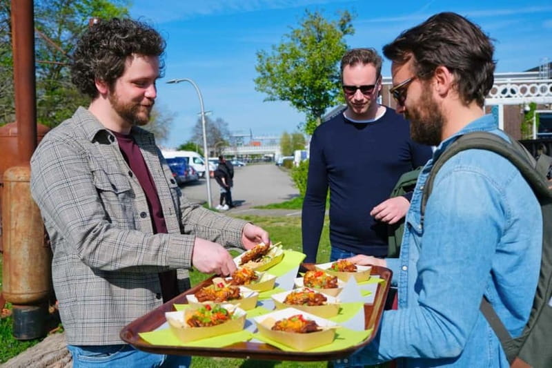 Food Tour by Bike: enjoy 6 bites and cycle trough Utrecht - Karma Kebab and surprising vegan comfort food