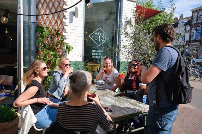 Food Tour by Bike: enjoy 6 bites and cycle trough Utrecht - What the guide adds beyond the food