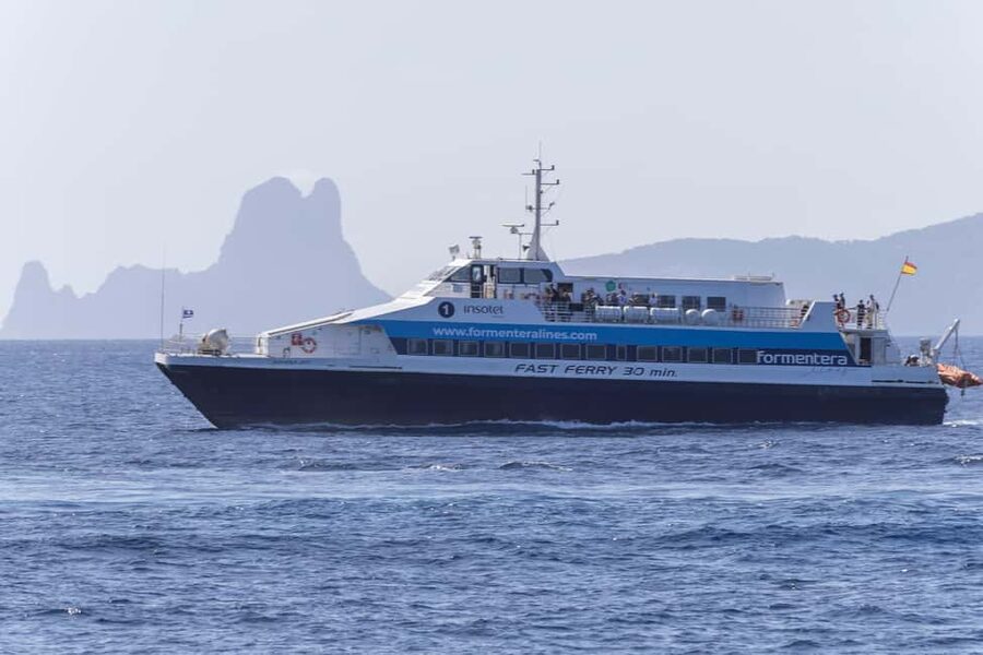 Formentera: discover our fast ferry + electric bike package. - Choosing your own Formentera route