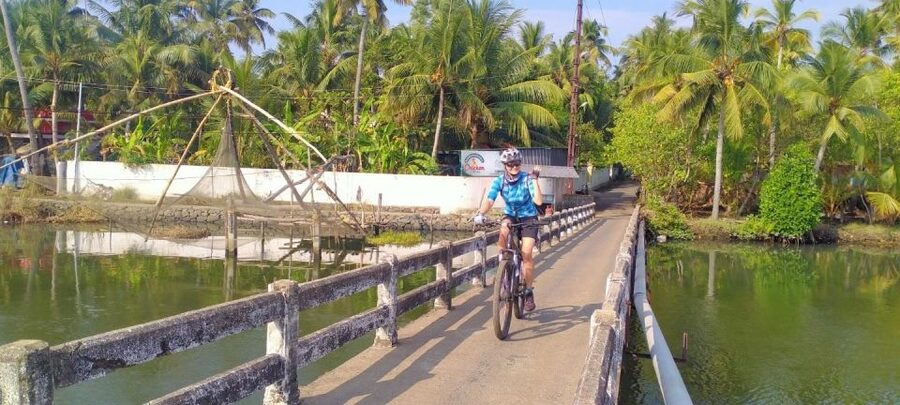 Fort Kochi Heritage Day Cycling Tour - Riding into Fort Kochi’s working waterfront