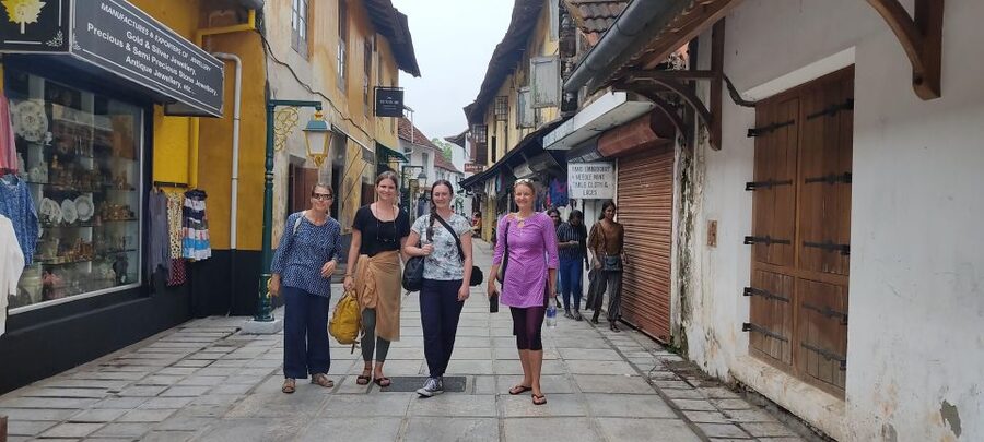 Fort Kochi Heritage Day Cycling Tour - Ginger warehouse, markets, and everyday Fort Kochi