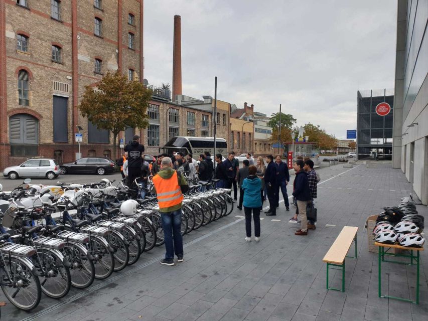 Frankfurt: Unique E-Bikes Tours - Why the small group size matters