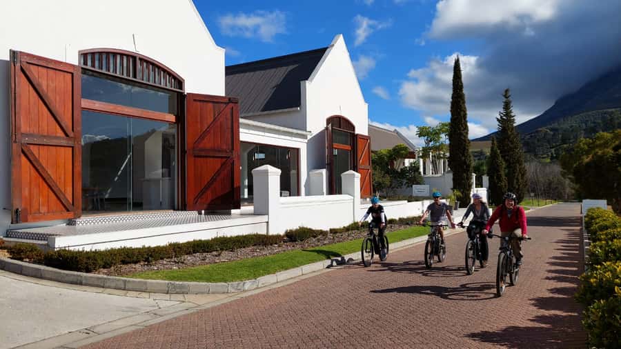 Franschhoek: E-bike Tour with Wine Tasting and Lunch - How to prepare for the 45-kilometre route