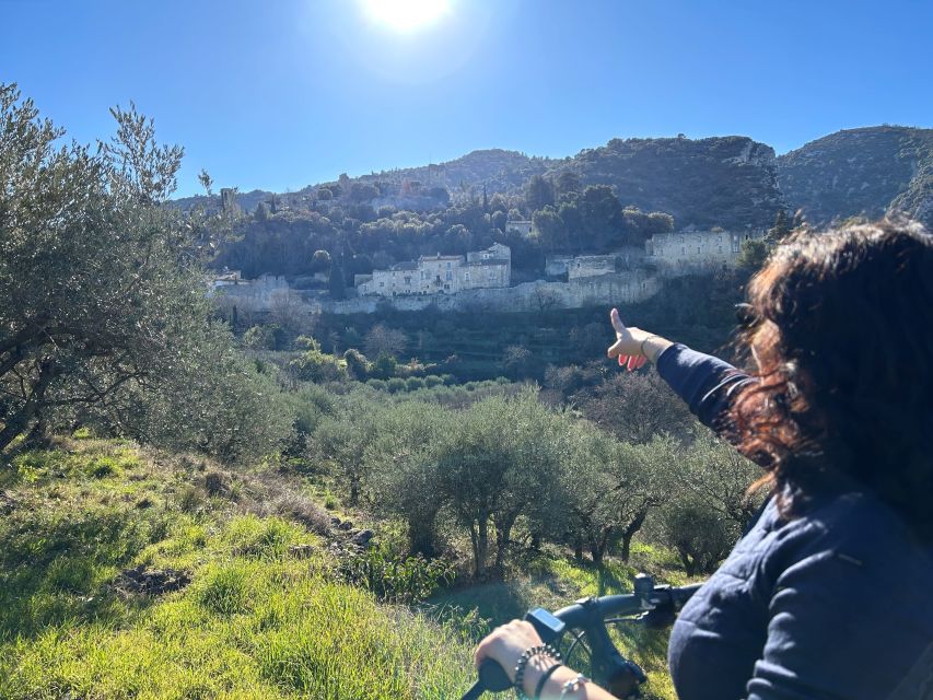 From Aix-en-Provence: Luberon Region E-Bike Full-Day tour - Why this ride is a good way to see the Luberon