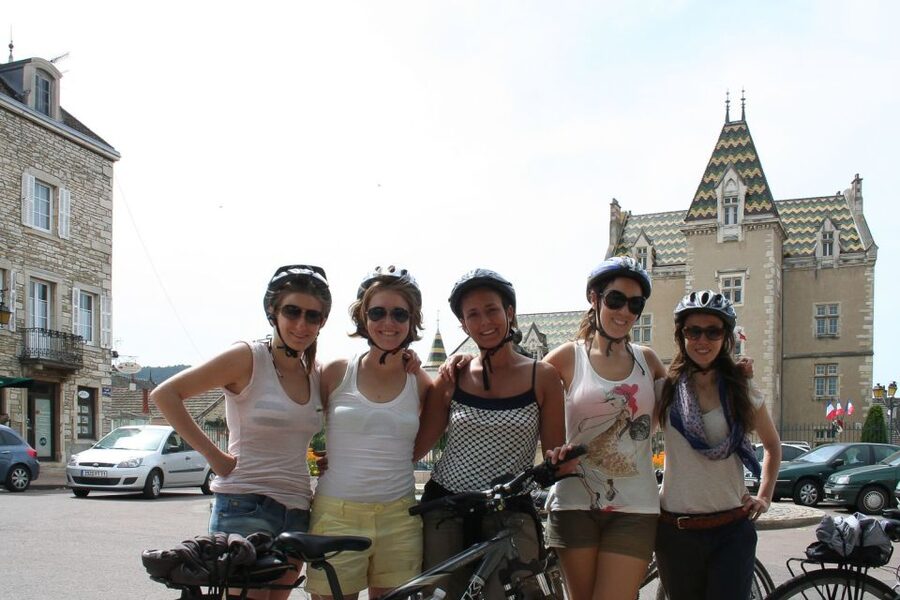 From Beaune: Full-Day Bicycle and Wine Tour in Burgundy - Saint-Aubin and the first taste of Burgundy