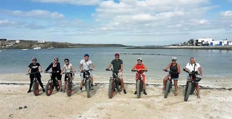 From Corralejo: Fuerteventura Guided E-Bike/E-scooter Tour - Fat tires on the sandy stretch