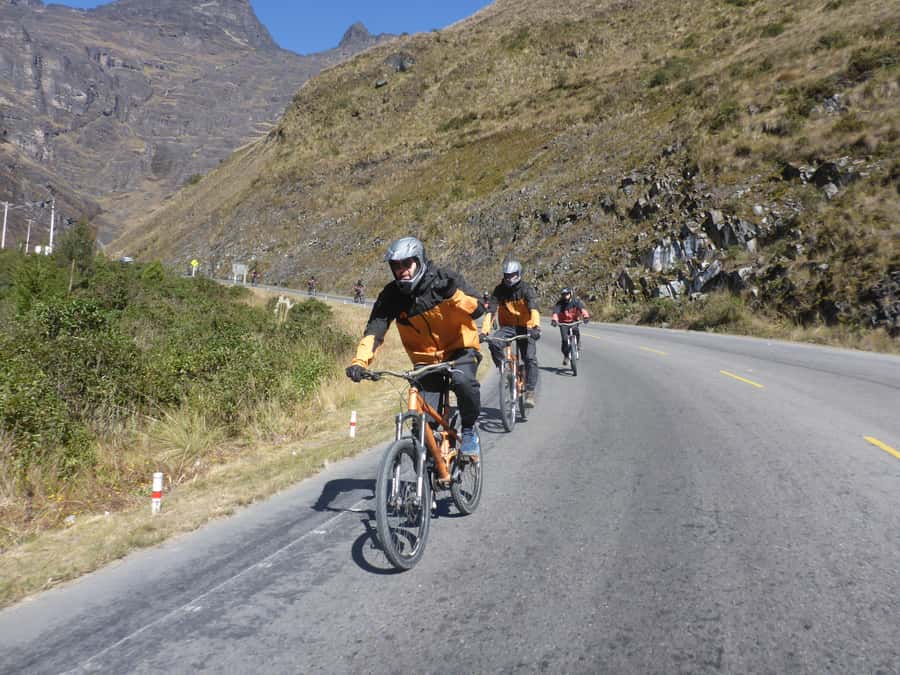 From La Paz: The World's Most Dangerous Road Biking Tour - Starting high above La Paz at 4,700 meters