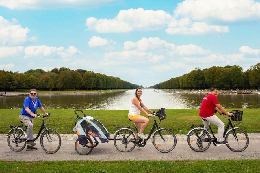 From Paris: Versailles Bike Tour with Gardens & Palace Entry - Key points to know before booking