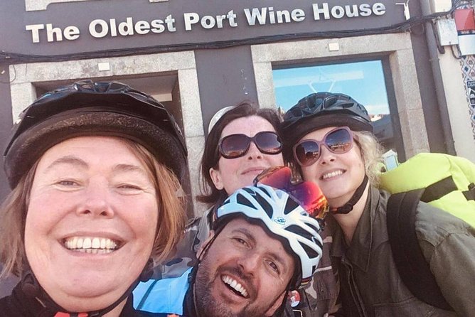 From Porto with view to Gaia: Private Bike Tour #DuckSideOfPorto - Crossing the Douro and seeing Gaia by bike
