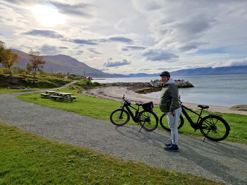 From Tromsø: Tromsø Highlights & History Tour With E-Bike - Tromsø waterfront and Polaria