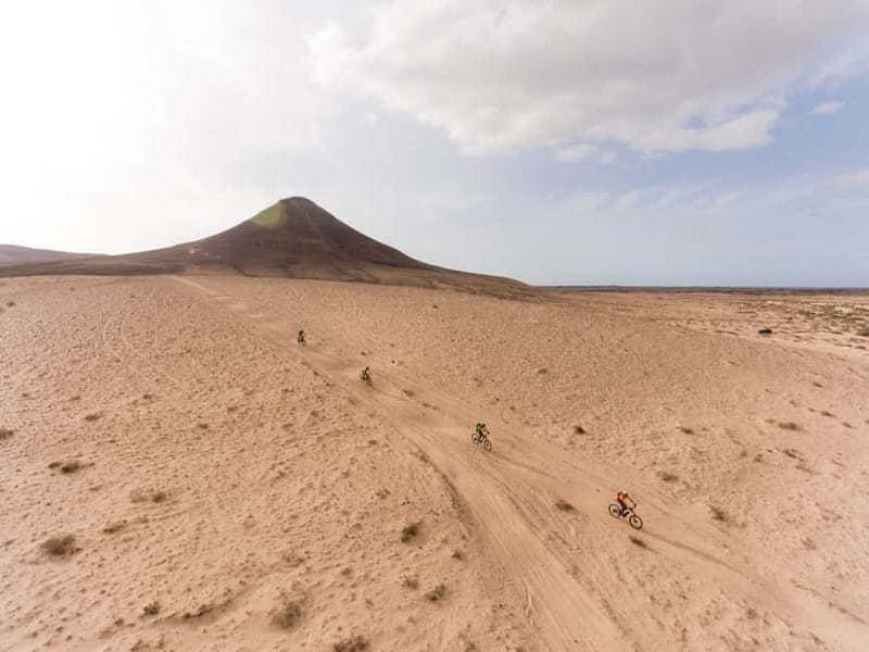 Fuerteventura North: PREMIUM E-bike guided tour - A route built for changing scenery