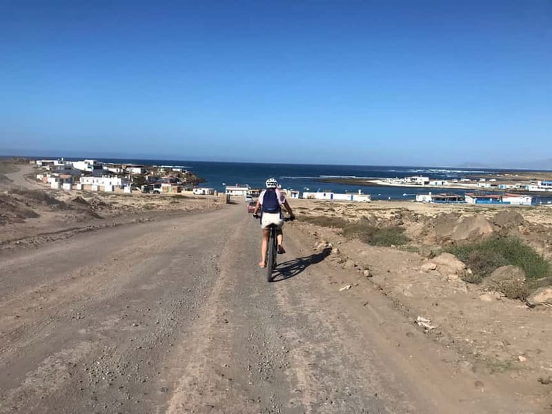 Fuerteventura North: PREMIUM E-bike guided tour - El Cotillo and the coastal pause