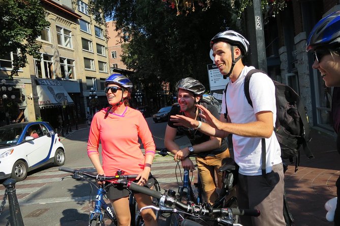 Gastown, Chinatown & Granville Island - Vancouver Bike Tours - Along English Bay at the Ilanaaq Inukshuk