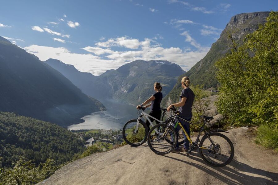 Geiranger Fjord: Downhill Self-Guided Bike Tour - The alternative starting point