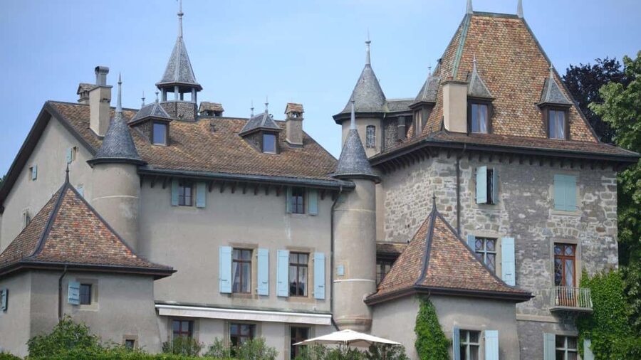 Geneva Countryside And Art Museum At A Castle Wine By E-Bike - Who will enjoy this most?
