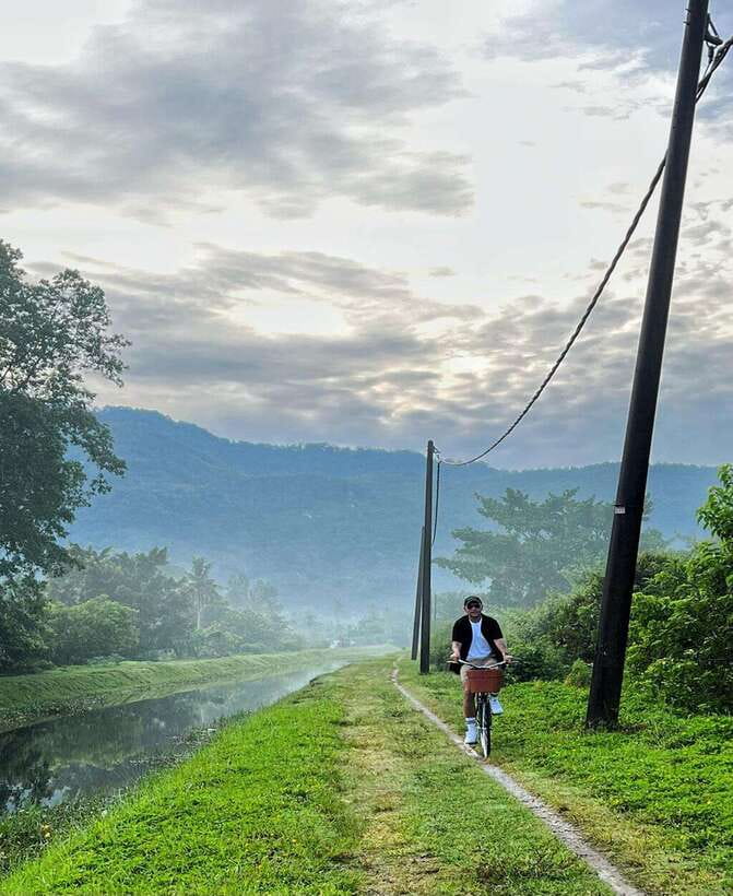 George Town, Penang: Malay Countryside Cycling - The early transfer and bike center
