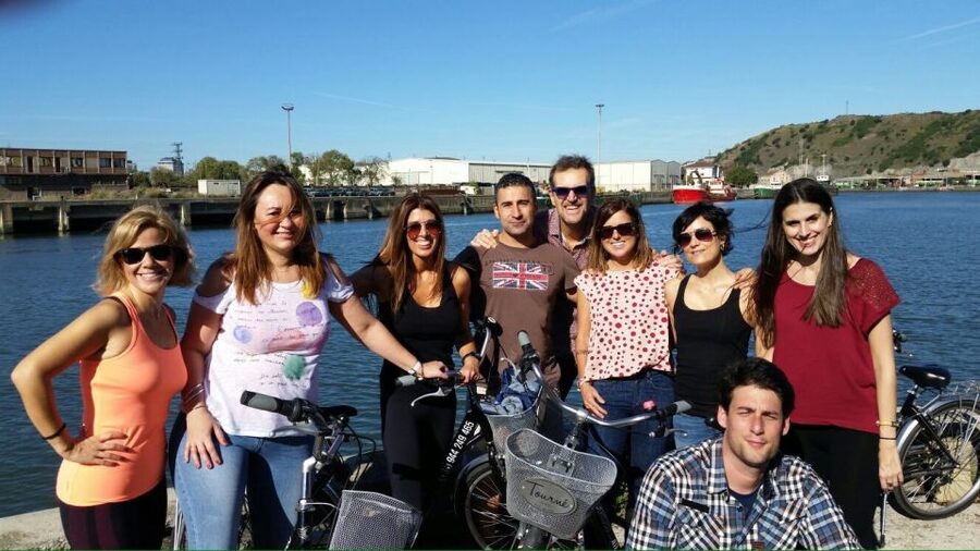 Getxo Seaside E-bike Tour: From Industrial Bilbao to the Sea - What the $87 price really covers