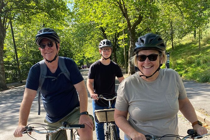 Glasgow Highlights Bike or Ebike Tour - What the $82.64 price gives you