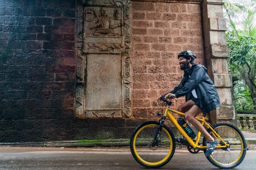 Goa: Old Goa and Divar Island E-Bike Tour with Snacks - Should you book it?