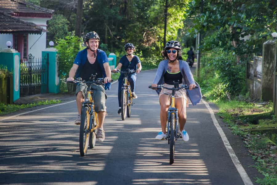 Goa: Old Goa and Divar Island E-Bike Tour with Snacks - Rolling through Old Goa’s Portuguese past
