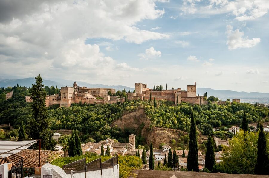 Granada: E-Bike Tour and Fast-Track Alhambra Ticket - Entering the Nasrid Palaces