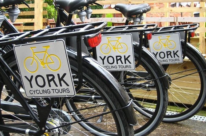 Guided Bike Tour in York - Clifford’s Tower and the story around it