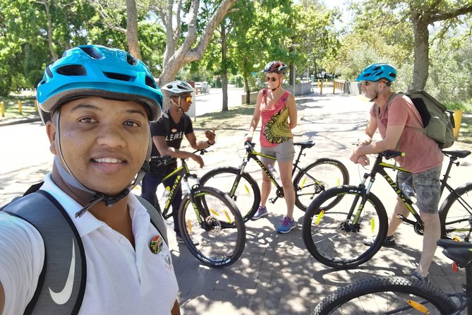 Guided Bike Tour of Stellenbosch - Stark-Condé and the Jonkershoek views