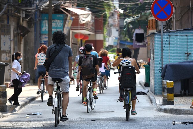 Guided Cycle Tour of Guangzhou - Donghaochong and the city’s water story