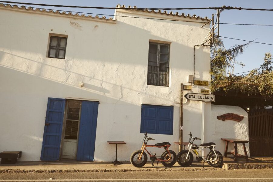 Guided E-Bike Tour Ibiza - Olive groves, estates, and the San Carlos countryside