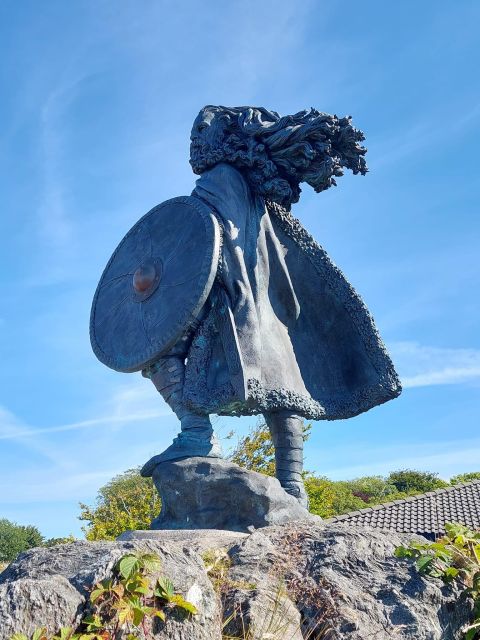 Guided E-Bike Tour in Haugesund: city, vikings, Rising Tides - Haugesund’s center and Rådhusplassen