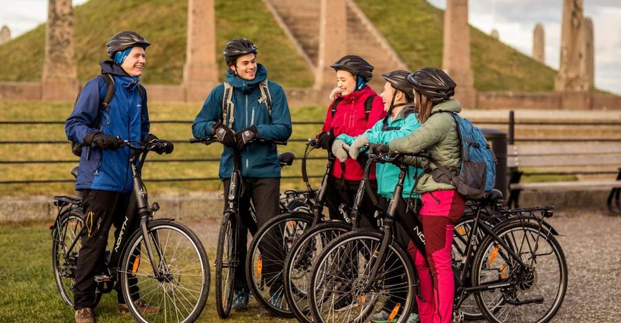 Guided E-Bike Tour in Haugesund: city, vikings, Rising Tides - Who will enjoy this tour most